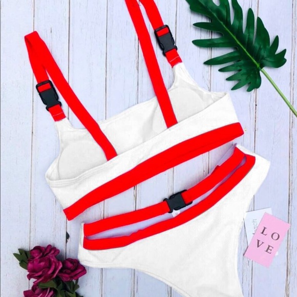 🔥Sexy Cut Out Buckle High Cut Two Piece  Bikini - Picture 3 of 4